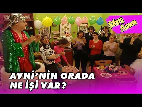 Pastadan Avni Çıktı! - Sihirli Annem 33.Bölüm