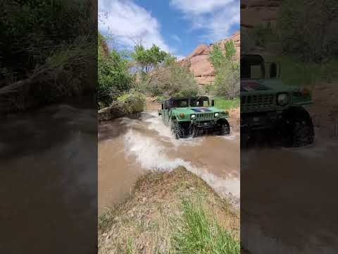Humvee Deep Water Crossing - Steel Bender Offroad Trail in Moab, Utah