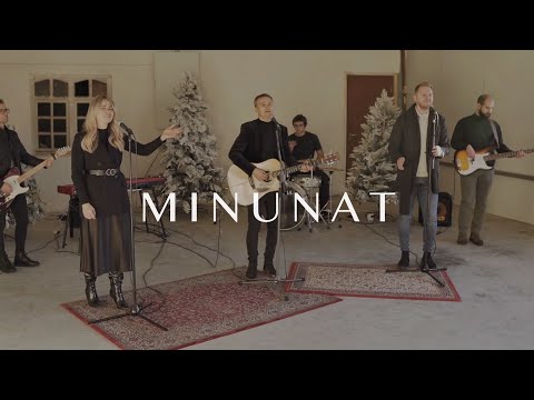 Minunat - Alin si Emima Timofte ft. Denis Stranis | Colind