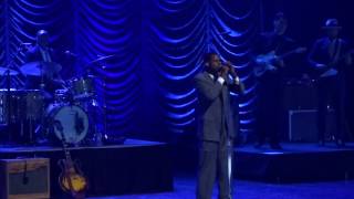 Leon Bridges - Pull Away (Live in Cleveland)