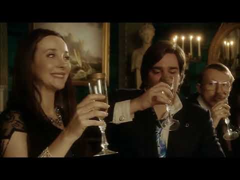 Snuff Box - S01E05 - "Love Triangle"