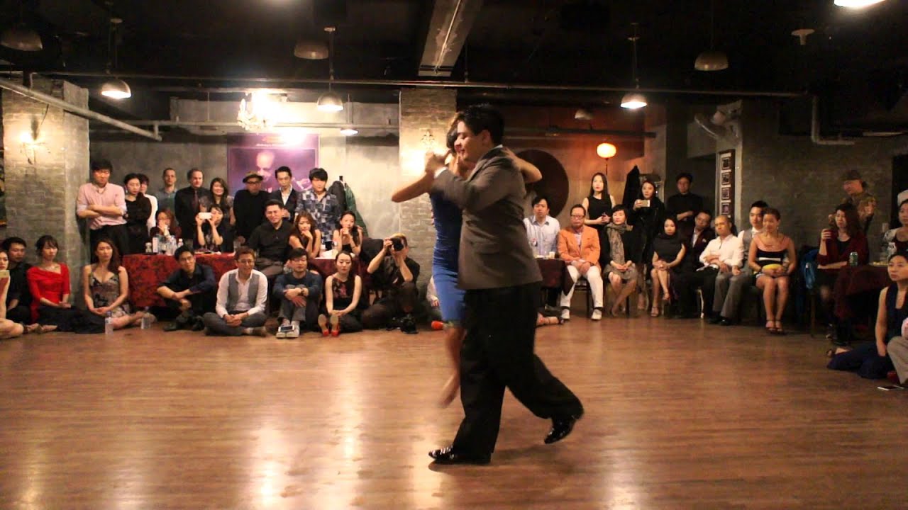 2014 Tango Ensueño Carlos Espinoza & Noelia Hurtado Farewell Milonga(16.Nov.2014 ):Tango3