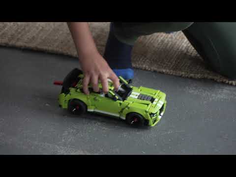 LEGO® Technic Ford Mustang Shelby® GT500® (42138) video