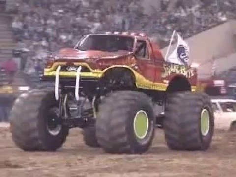 Monster Truck Madness Clips - Snake Bite