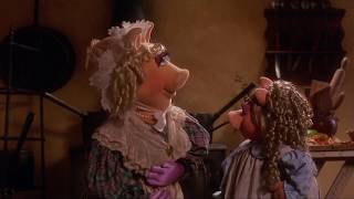 Muppet Christmas Carol: Bob Cratchit&#39;s House