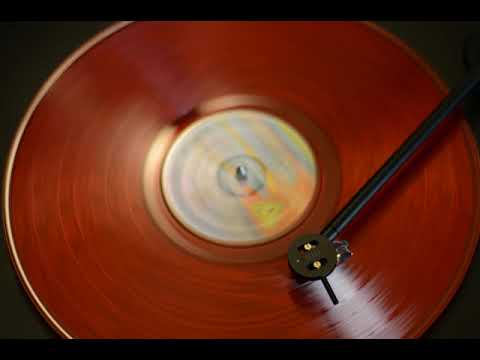 El Salvador Classic Soft Rock - Susie Q - Los TNT (33LP Footage - RECORDED)