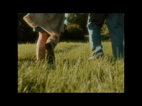 Video thumbnail for tongue-tied & starry-eyed
