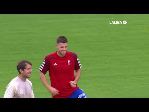 Calentamiento Granada CF vs RCD Mallorca