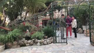 'Fecho a Porta e Abro os Céus' - Sarah Frasson - 'Túmulo do Jardim' - ISRAEL