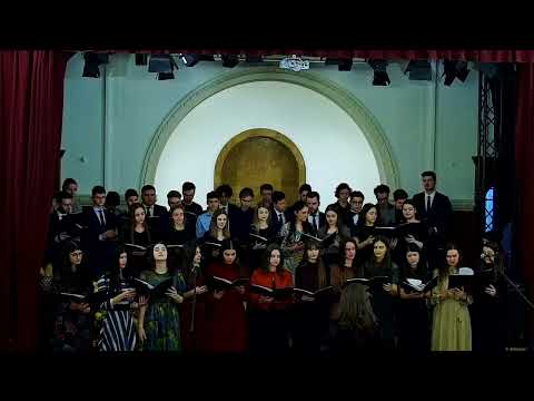 In fata Tronului de sus - Cor Amicus Bucuresti 🤍❤️🎶🎙🎵🎼🎻🎹❤️🤍