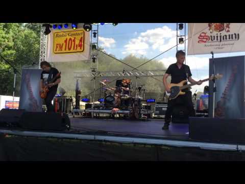 Hitmakers - Nájem, Hitmakers