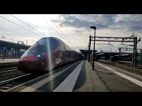 Italo in transito alla stazione di Torino Stura