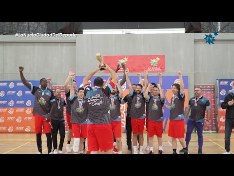 El Barrio del Cristo gana la Copa Senior Preferente de basket en La Nucía