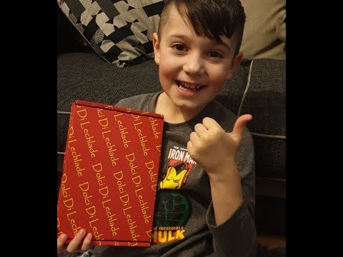 AMERICAN CHOCOLATE HAMPER! SURPRISE HAMPER! UNBOXING!!!!!! KAYLEN