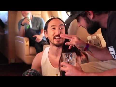 Cake on Your Face. Steve Aoki is Off The Felt