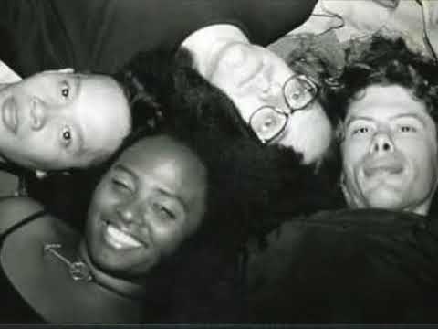 "Nights in Venice" (The Saints cover) Official Video version by The BellRays