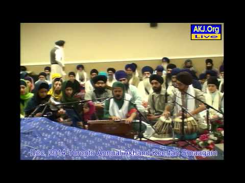 032 Toronto Dec. 2014 Smaagam - Wednesday Evening Keertan - B. Ravinder Kaur Jee Toronto