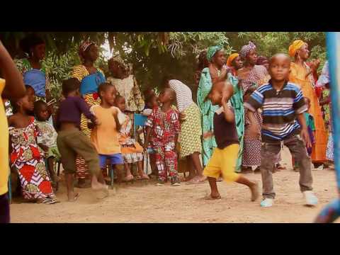 BADALA FOLY (Aboubacar Kouyate)  - Mama Africa