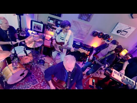 Old Man / Time - Neil Young / Pink Floyd / Harry Chapin 70s mashup  by Jerry at Ricks @LilGarageLive