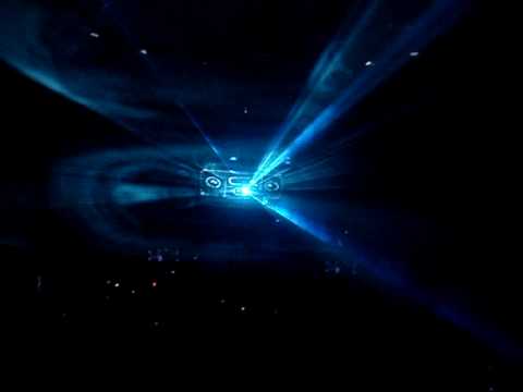 Monika Kruse Apokalypsa Water gate 2008 Boby centrum-laser show