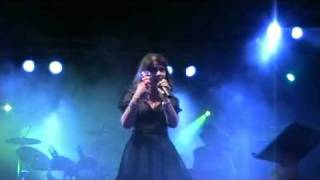 09 Cristina D'Avena - Magica magica Emi (Live @ Estragon - BO)