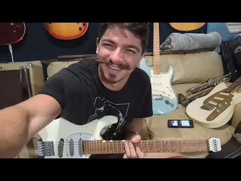 Ibanez ICHI10 vs Fender Stratocaster