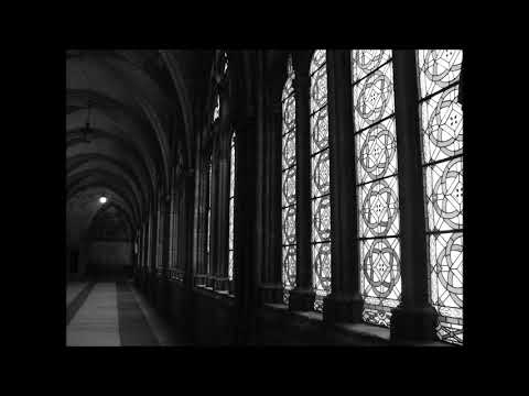 IGOR STRAVINSKY. SYMPHONY OF PSALMS. BOULEZ