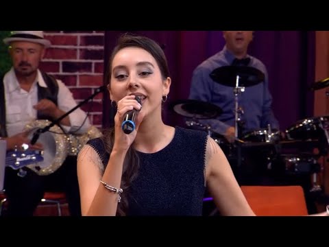ANASTASIA MITROVSKA - RAZVIVAJ GORO ZELENA / Развивај горо зелена (MERAK MEANA LIVE 2024)