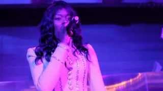 Azealia Banks - "Fuck Up the Fun" (Live at Chanel Party)