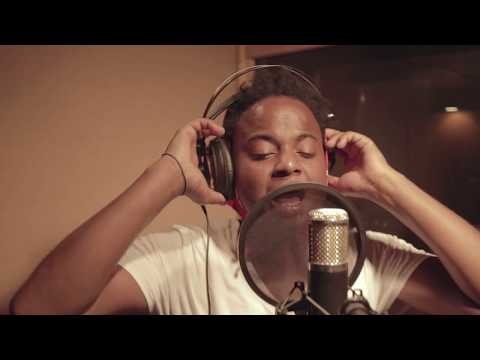 DEAN LOYAL - GHETTO YOUTH FI RICH (OFFICIAL VIDEO)