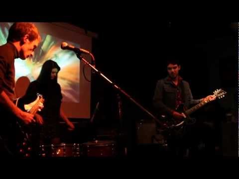 The Underground Youth - Morning Sun - Live