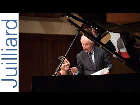 Anna Han: Schumann's Piano Sonata No. 1 | Juilliard Sir András Schiff Piano Master Class