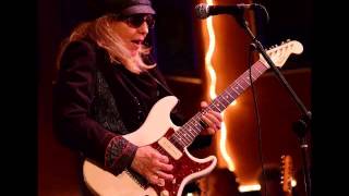 Debbie Davies - Love The Game