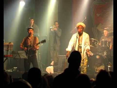 Don't Want Apartheid - Apple Gabriel meets Zvuloon Dub System