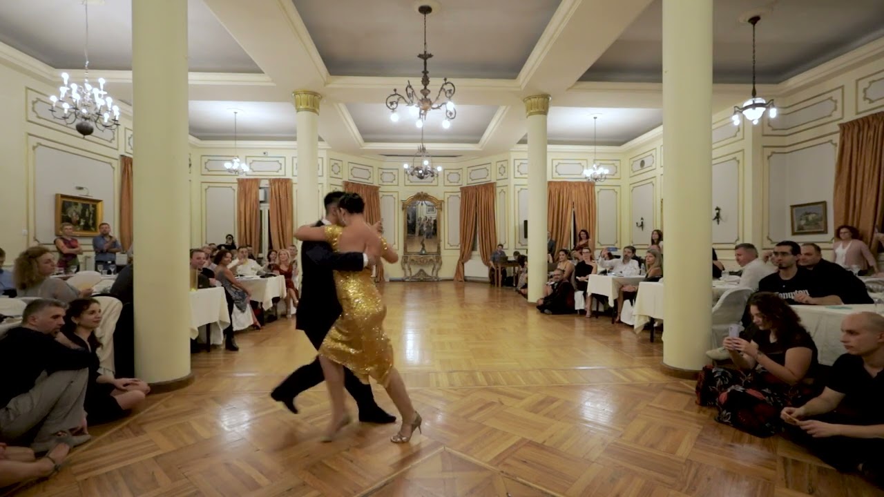 Video thumbnail for Alexa Yepes & Edwin Espinoza l Arrabal Osvaldo Pugliese l Puerto del tango l 1~5