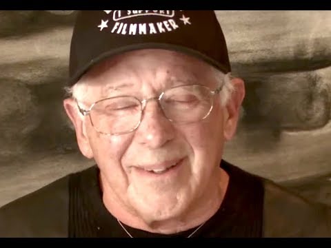 デヴィッド・ホフマン "ハート "の理由は？ (Why David Hoffman "Hearts" So Many YouTube Comments)