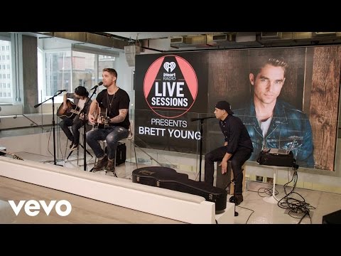 Brett Young - You Ain’t Here To Kiss Me (Live on the Honda Stage at iHeartRadio NY)