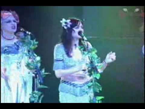 Mediæval Bæbes - Adam Lay Ibounden (live)