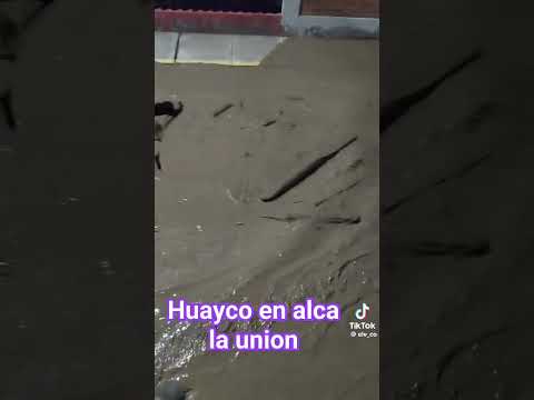 terrible huayco en el distrito de alca. provincia la unión Arequipa