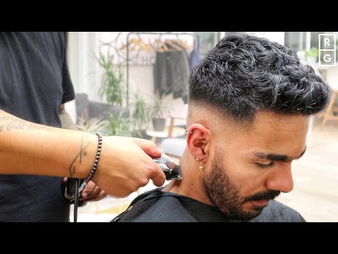 download lagu mp3 mp4 Mid Skin Fade, download lagu Mid Skin Fade gratis, unduh video klip Mid Skin Fade