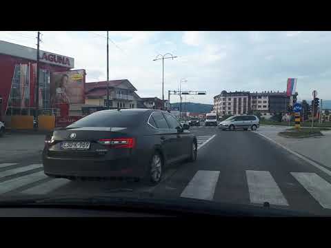 Bakirova pratnja i ove godine divljala i jurila kroz crveno