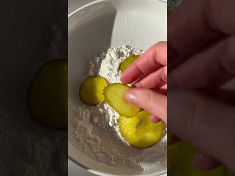 ✨Air Fryer Pickles✨These are so addicting!! #pickle #airfryer #snacks