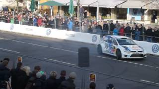 preview picture of video 'VOLKSWAGEN WRC Rallye Weltmeisterschaft Showrun - Pestalozzi-Allee Wolfsburg 2014'