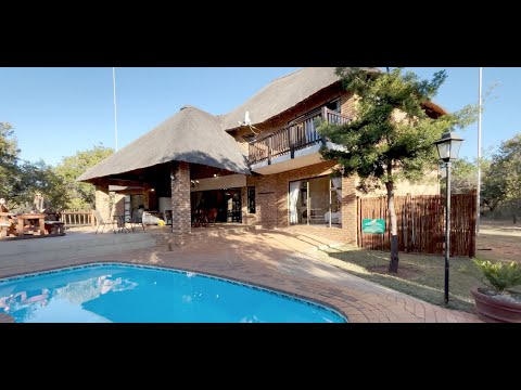 BREATHTAKING BUSH ESCAPE - Zebula