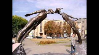 Amazing Statues - &quot;Changes&quot; - David Bowie and Butterfly Boucher