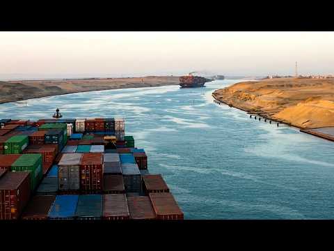 Strait of Hormuz: the crossing of the giant cargo ship Merete Maerks