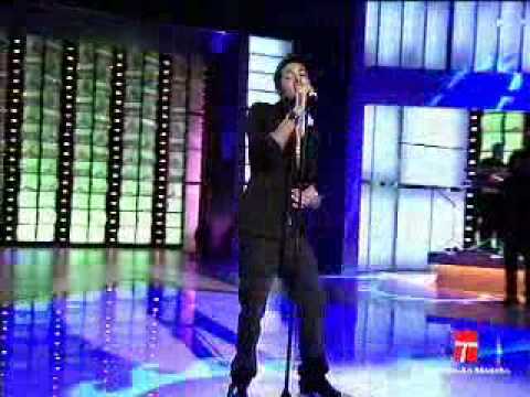 ACTUACIÓN DE JORGE GONZÁLEZ EN CANTANDO EN FAMILIA (09-11-2008)