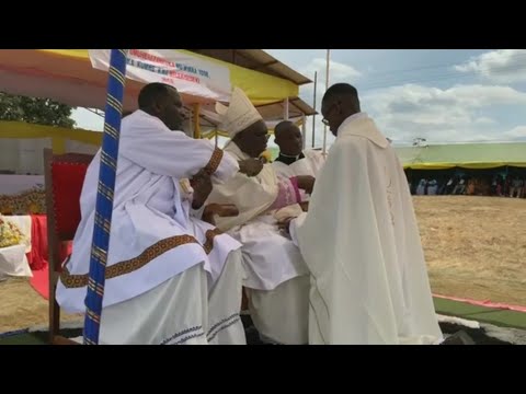 Ndagusize Amavuta Ndakwatiye - Diocèse Muyinga