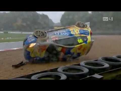 Renault Clio Cup UK 2012 Brands Hatch Files Unfall