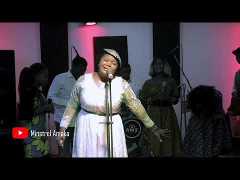 OJI OKU ERI AJAH Live Worship By MINSTREL AMAKA